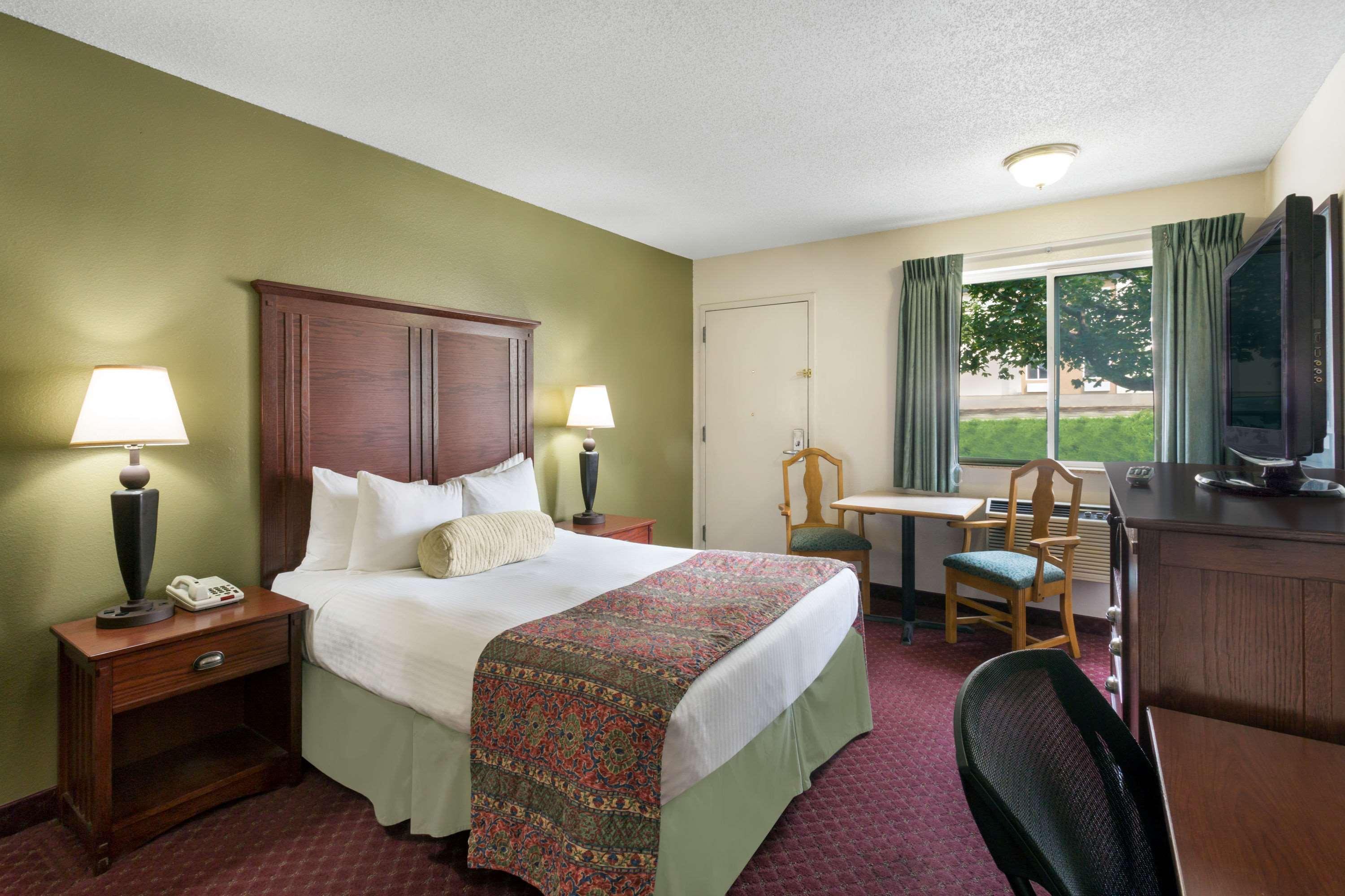 Motel Baymont By Wyndham Bozeman Extérieur photo